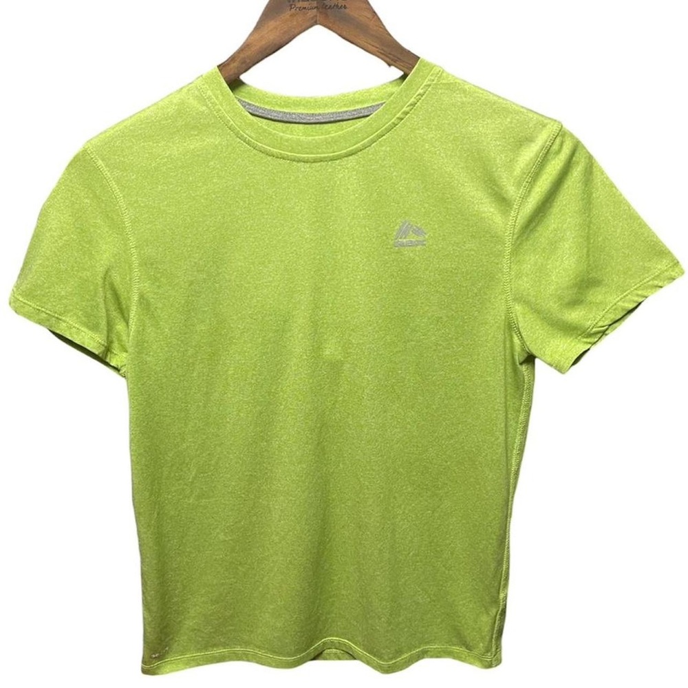 basic green blank small logo RBX activewear performance workout crewneck T-shirt